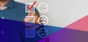 Trois options de case à cocher comportant un visage souriant, un visage neutre et un visage triste, avec le visage souriant sélectionné.